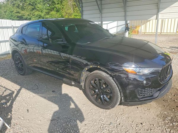 2017 MASERATI LEVANTE