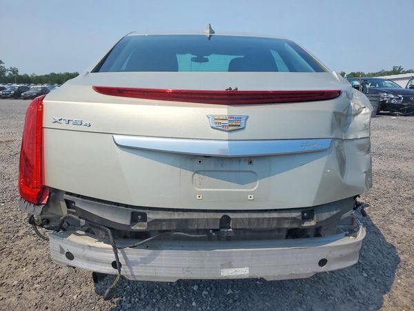 2016 CADILLAC XTS Luxury