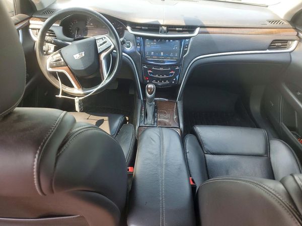 2016 CADILLAC XTS Luxury
