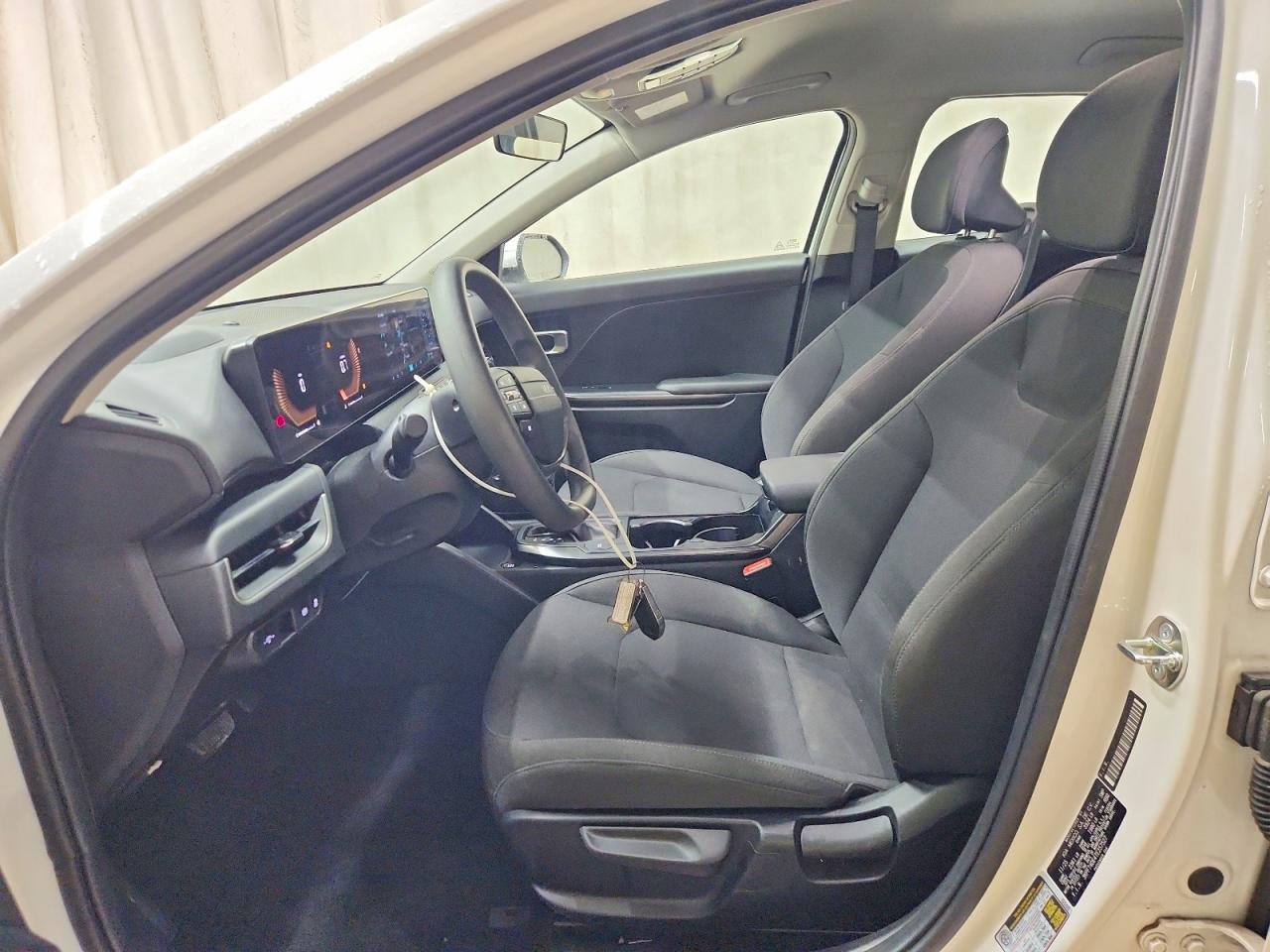 2026 KIA K4 LX, LXS