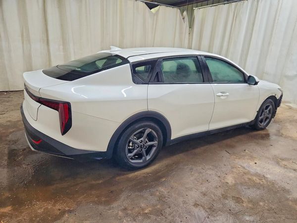 2026 KIA K4 LX, LXS
