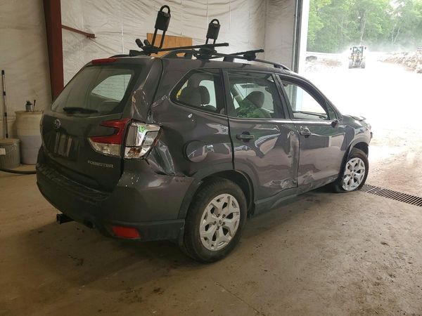 2024 SUBARU FORESTER Base Plus