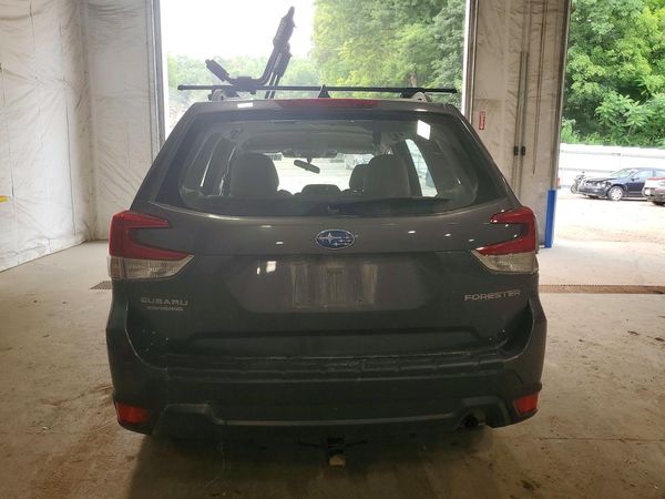 2024 SUBARU FORESTER Base Plus