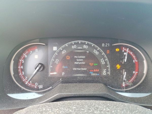 2023 TOYOTA RAV4 XLE