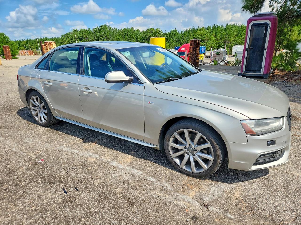 2014 AUDI A4 quattro Premium