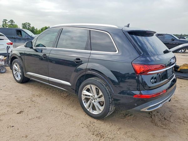 2020 AUDI Q7 quattro Premium Plus