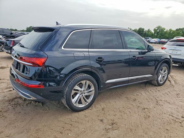 2020 AUDI Q7 quattro Premium Plus