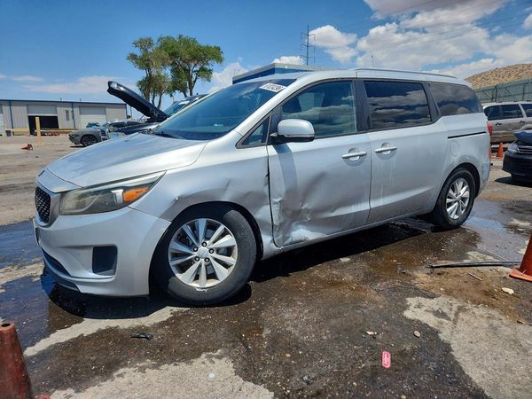 2016 KIA SEDONA LX - Middle-low