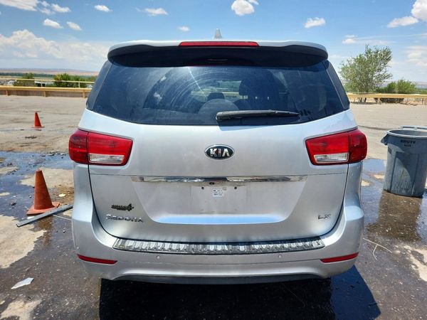 2016 KIA SEDONA LX - Middle-low