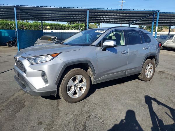 2019 TOYOTA RAV4 XLE / XLE Premium 4WD