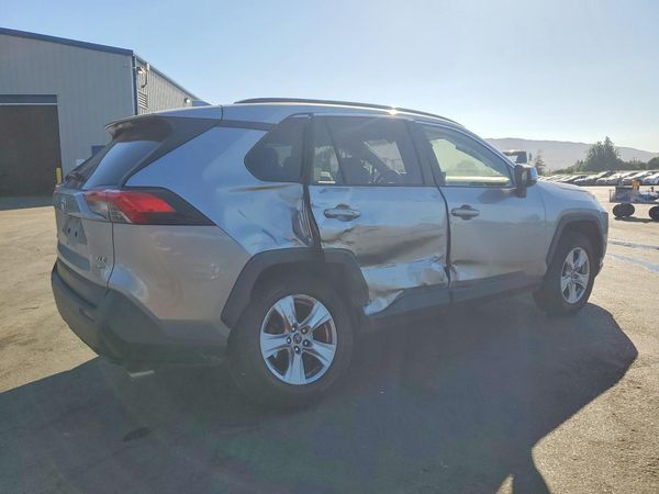 2019 TOYOTA RAV4 XLE / XLE Premium 4WD