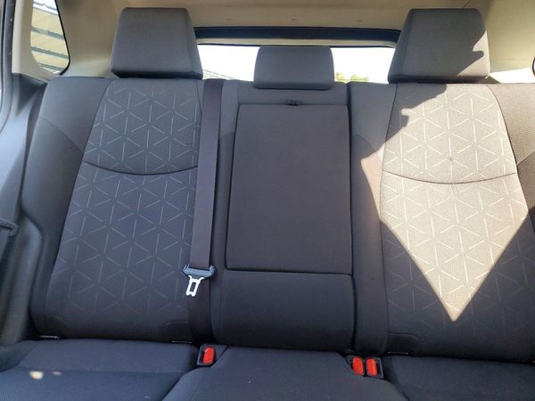 2019 TOYOTA RAV4 XLE / XLE Premium 4WD