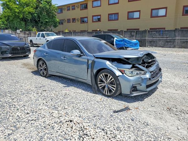 2018 INFINITI Q50