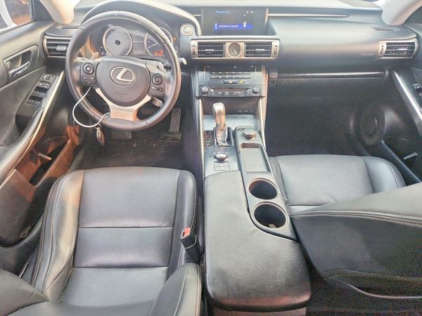 2014 LEXUS IS