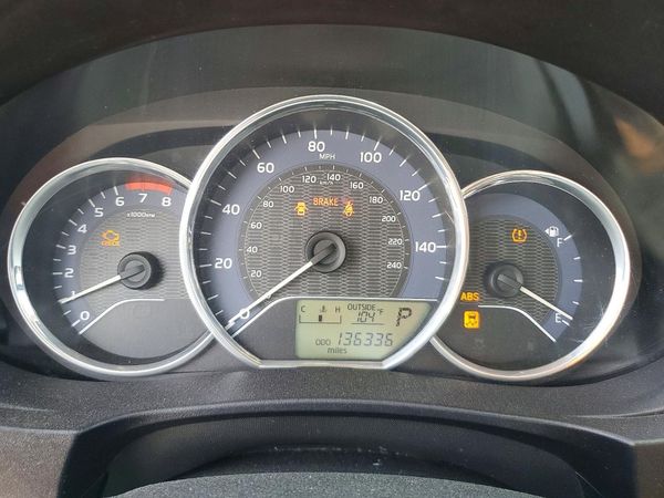 2014 TOYOTA COROLLA L/LE