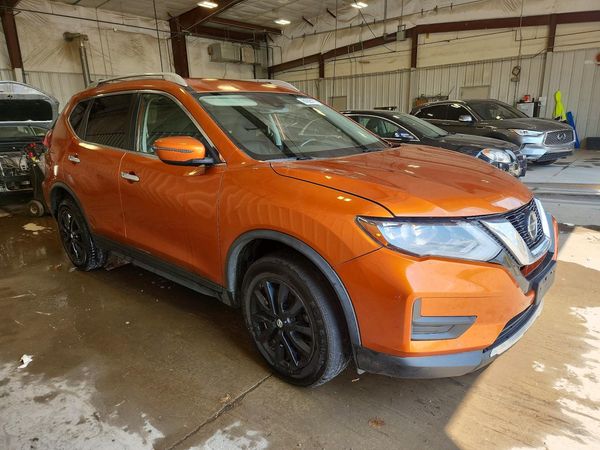 2019 NISSAN ROGUE — Passenger 3/4