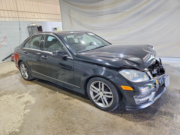 2012 MERCEDES-BENZ C C300 4-MATIC