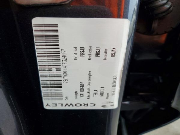 2026 TESLA MODEL Y