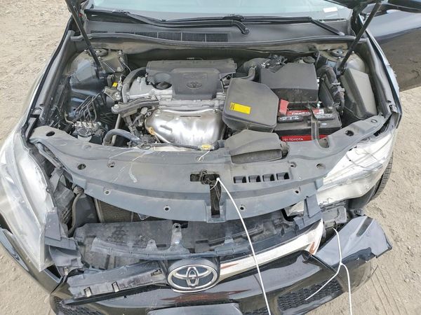 2015 TOYOTA CAMRY