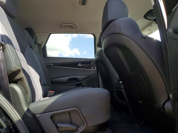 2020 KIA SORENTO L, LX, S