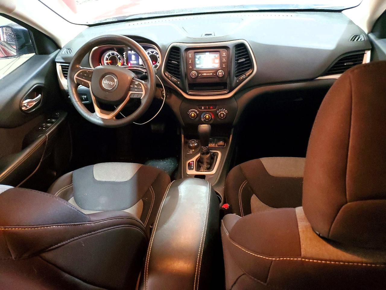 2015 JEEP CHEROKEE SPORT 4X4