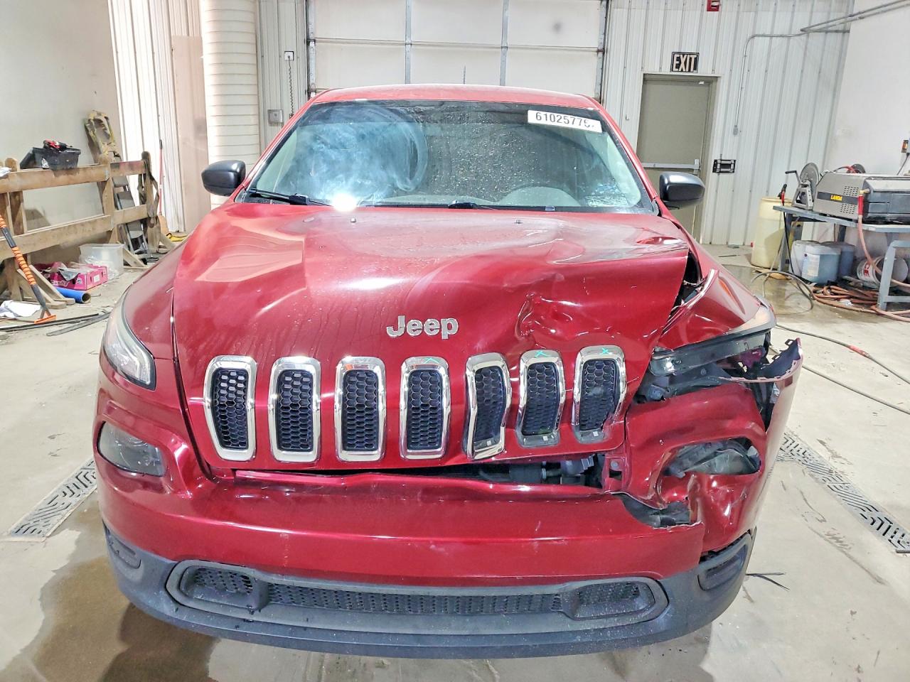 2015 JEEP CHEROKEE SPORT 4X4