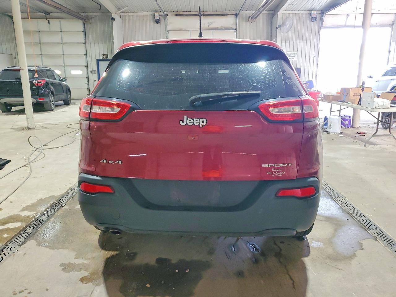 2015 JEEP CHEROKEE SPORT 4X4