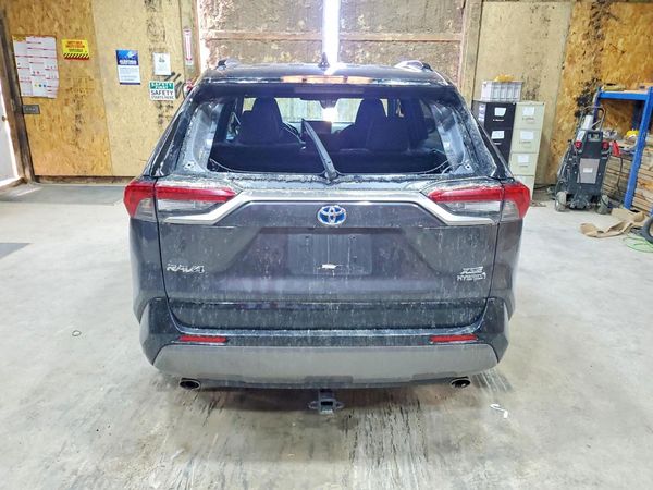2020 TOYOTA RAV4 XSE HV
