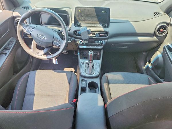 2022 HYUNDAI KONA