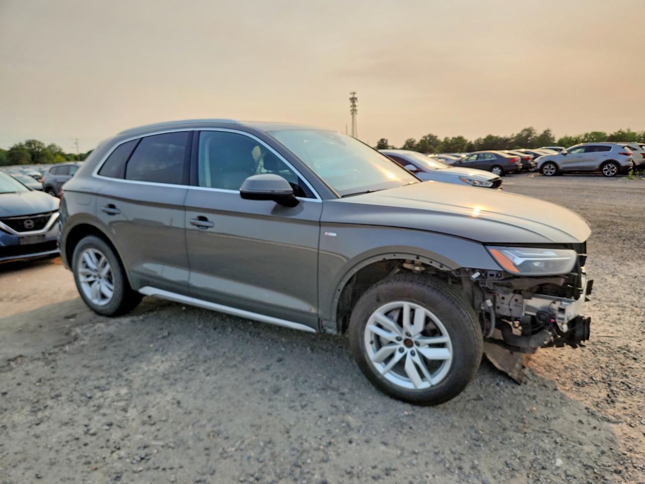 2023 AUDI Q5 S Line quattro Premium