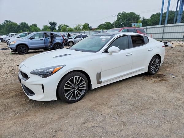 2019 KIA STINGER Premium