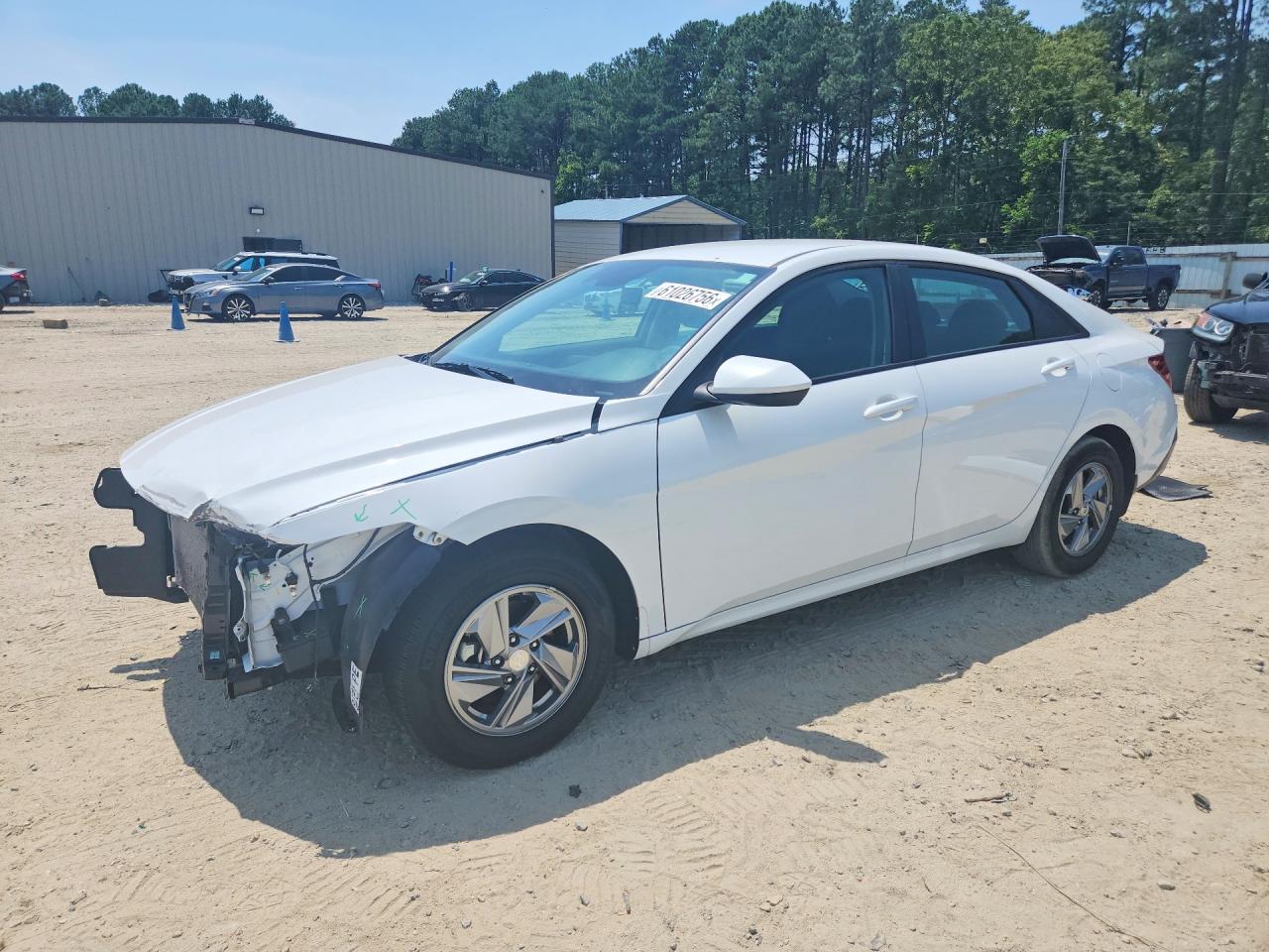 2026 HYUNDAI ELANTRA SE
