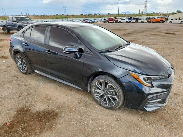 2022 TOYOTA COROLLA SE