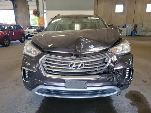 2018 HYUNDAI SANTA FE SE Base