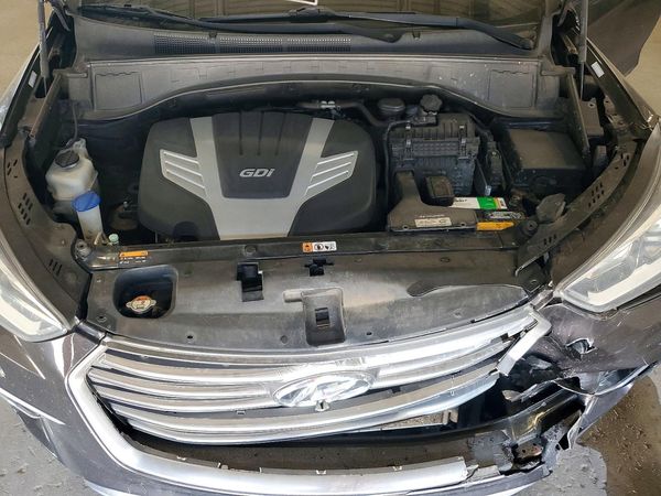 2018 HYUNDAI SANTA FE SE Base