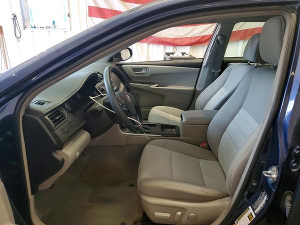 2016 TOYOTA CAMRY