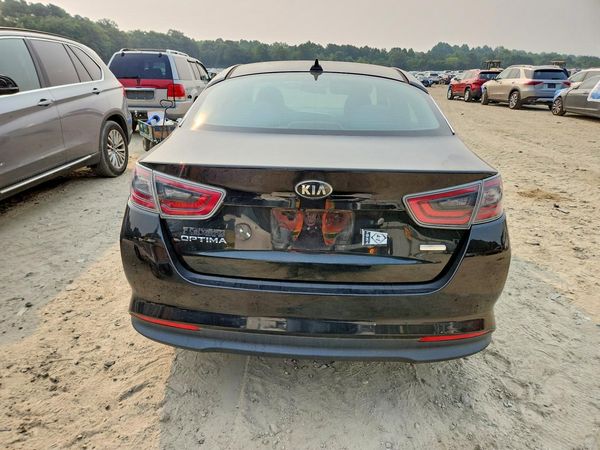 2016 KIA OPTIMA GL - Middle-low