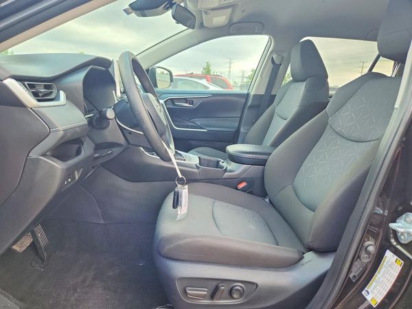 2025 TOYOTA RAV4