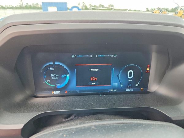 2025 FORD F150 XLT