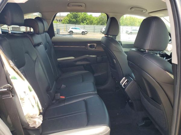 2024 KIA SORENTO