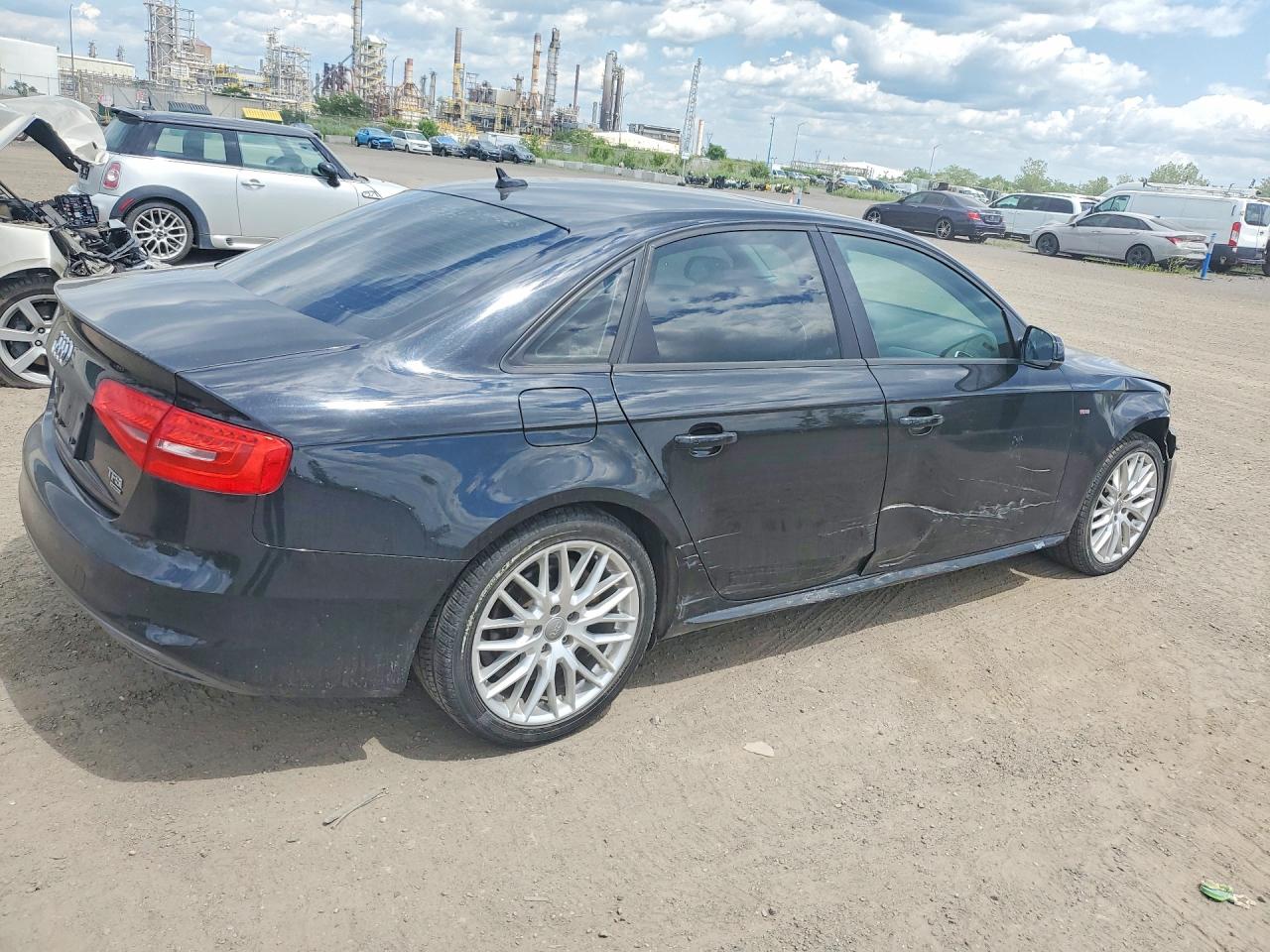 2015 AUDI A4 quattro Premium