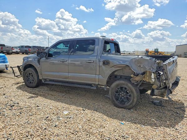 2024 FORD F150