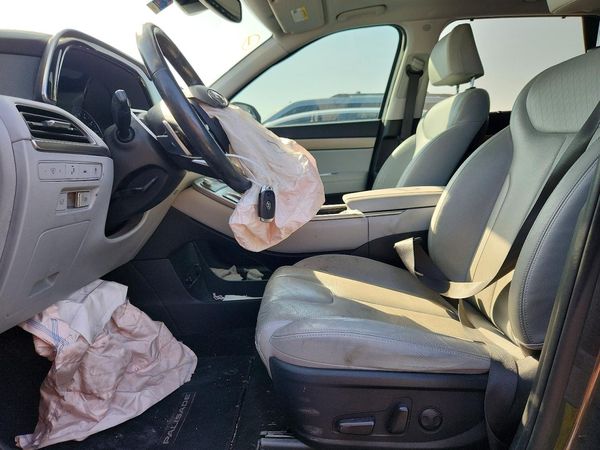 2020 HYUNDAI PALISADE SEL w/ Premium Pkg