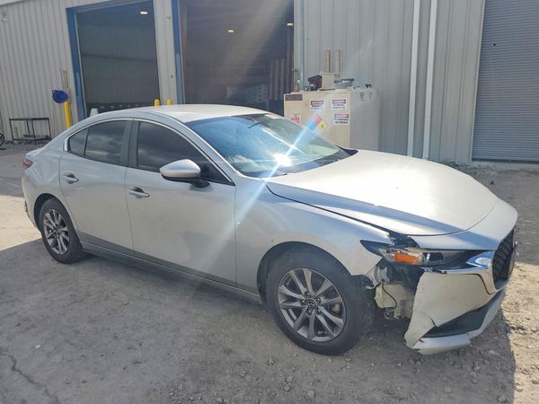2021 MAZDA 3 Mazda3