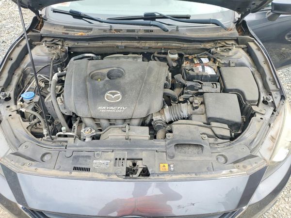 2014 MAZDA 3