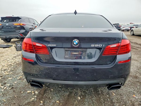 2015 BMW 550