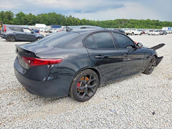 2019 ALFA ROMEO GIULIA