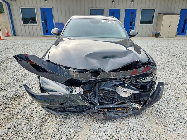 2019 ALFA ROMEO GIULIA