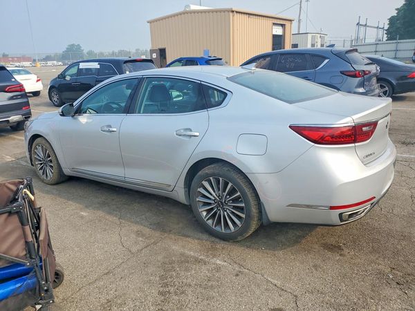 2017 KIA CADENZA Premium