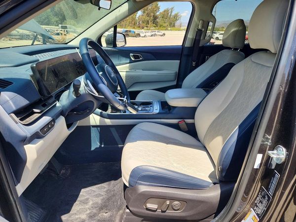 2026 KIA CARNIVAL EX